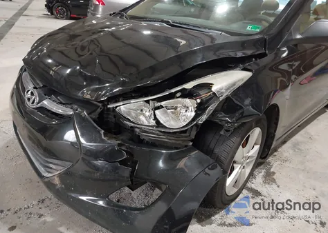 2013 Hyundai Elantra Gls/Limited from USA, damaged, VIN 5NPDH4AE7DH157223